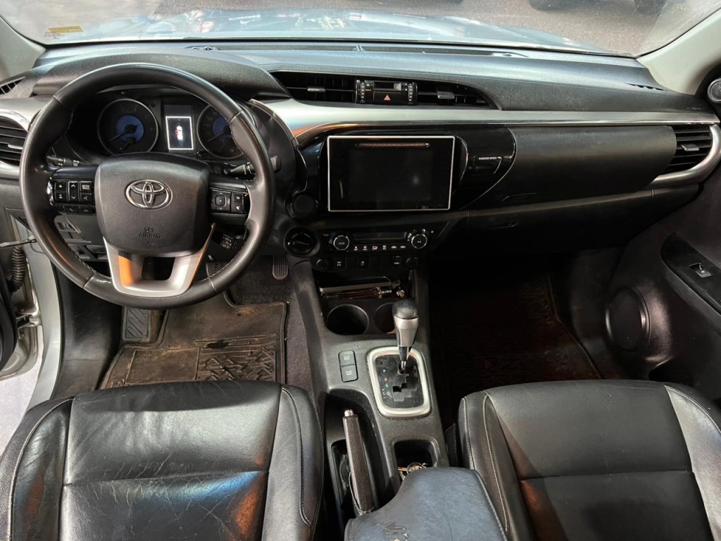 TOYOTA Hilux SRV D4-D 2.8TDi 16v 4X4 C.D. 2016 - miniatura 8