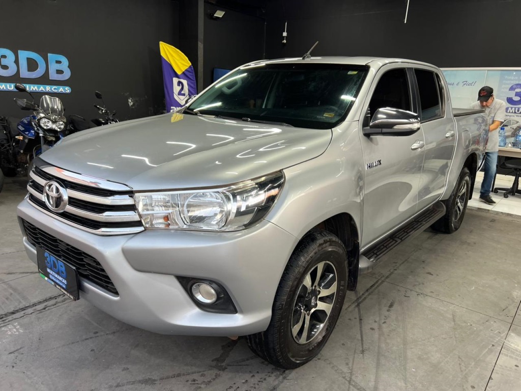 TOYOTA Hilux SRV D4-D 2.8TDi 16v 4X4 C.D. 2016