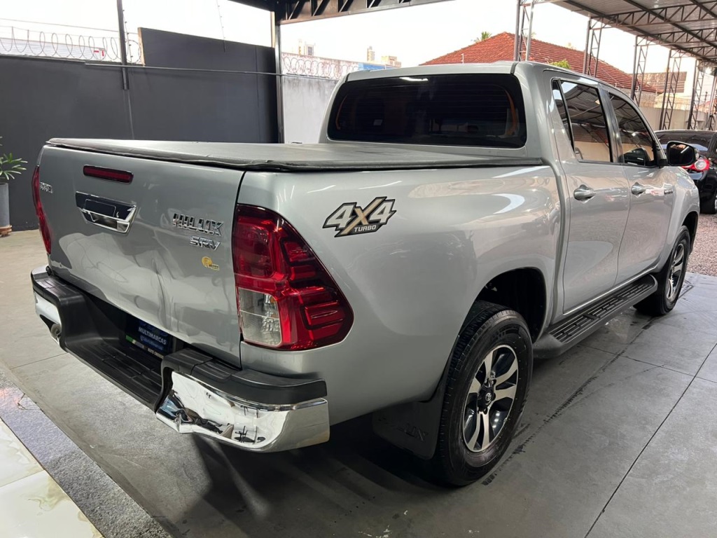 TOYOTA Hilux SRV D4-D 2.8TDi 16v 4X4 C.D. 2016 - miniatura 4