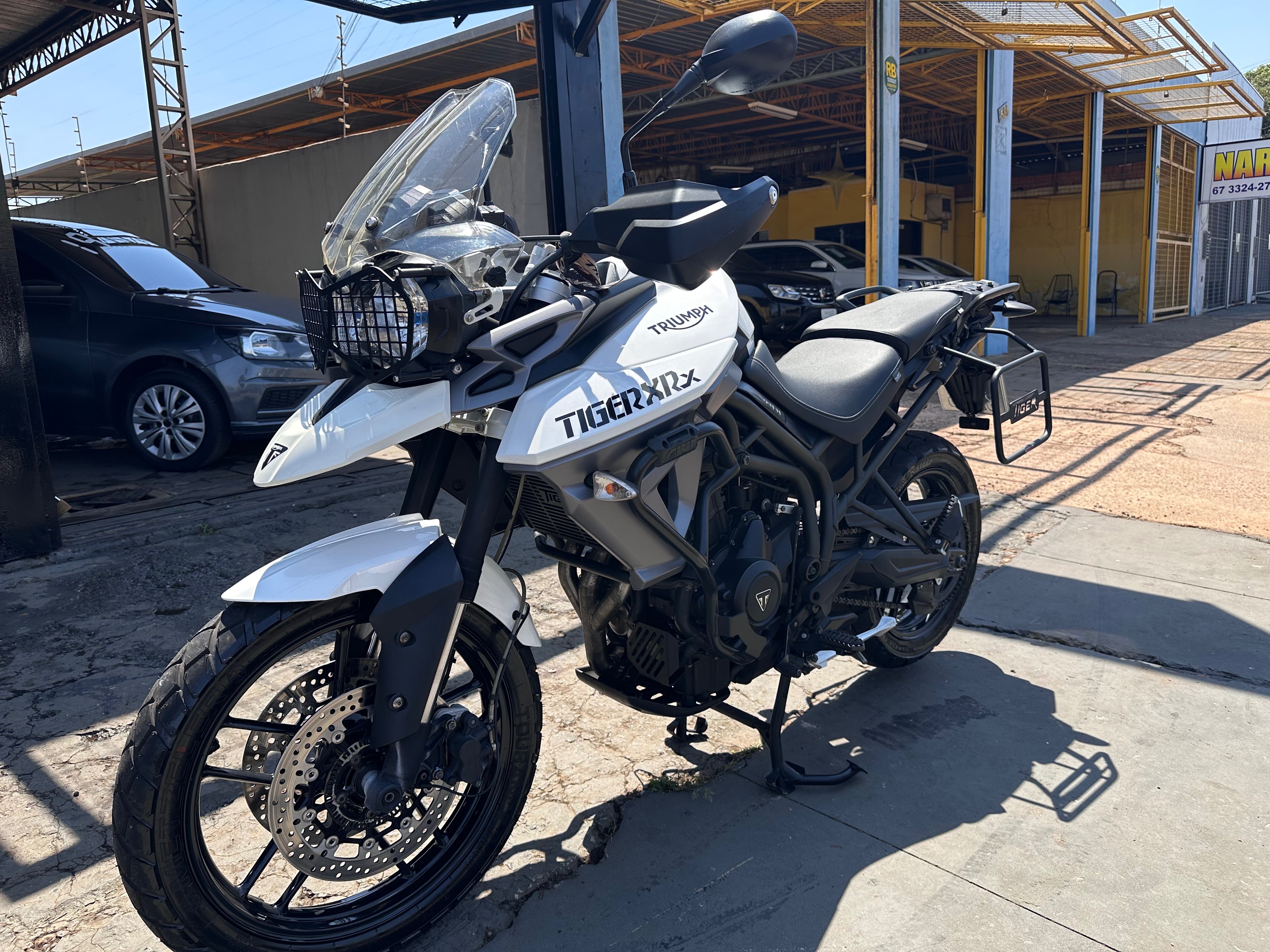 TRIUMPH Tiger 800 XRX 2017 - miniatura 5