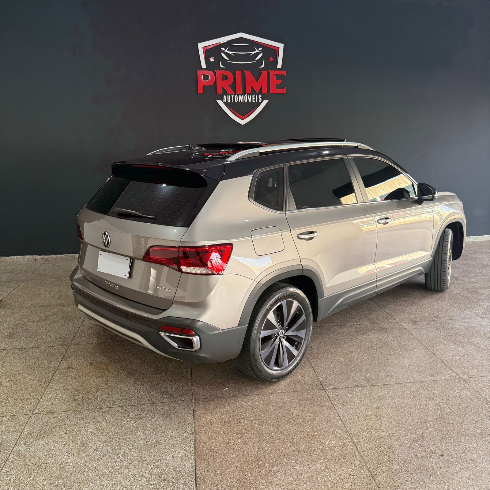 VOLKSWAGEN Taos Launch Edition 1.4 16v TSi 2022 - miniatura 3