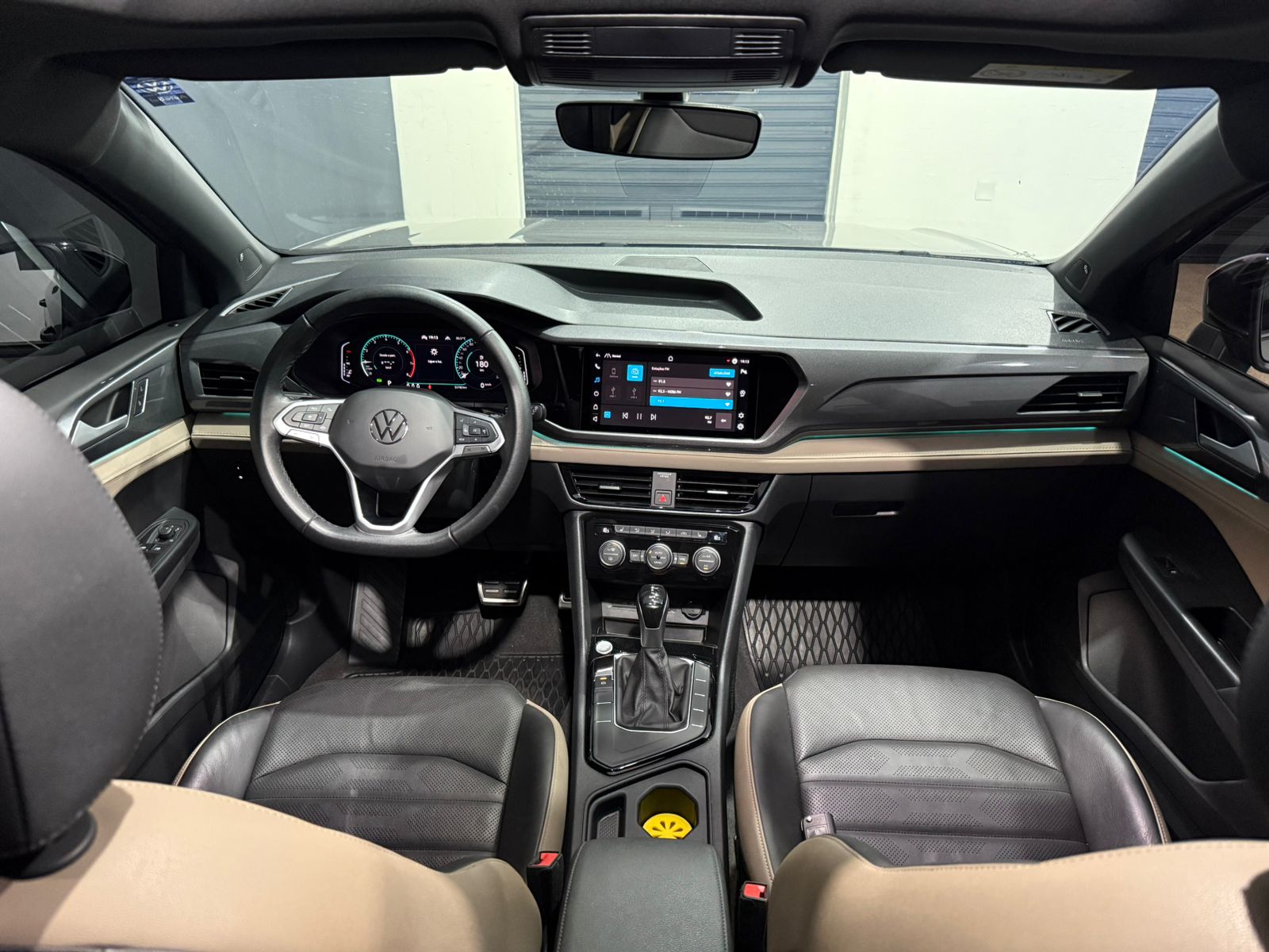 VOLKSWAGEN Taos Launch Edition 1.4 16v TSi 2022 - miniatura 6