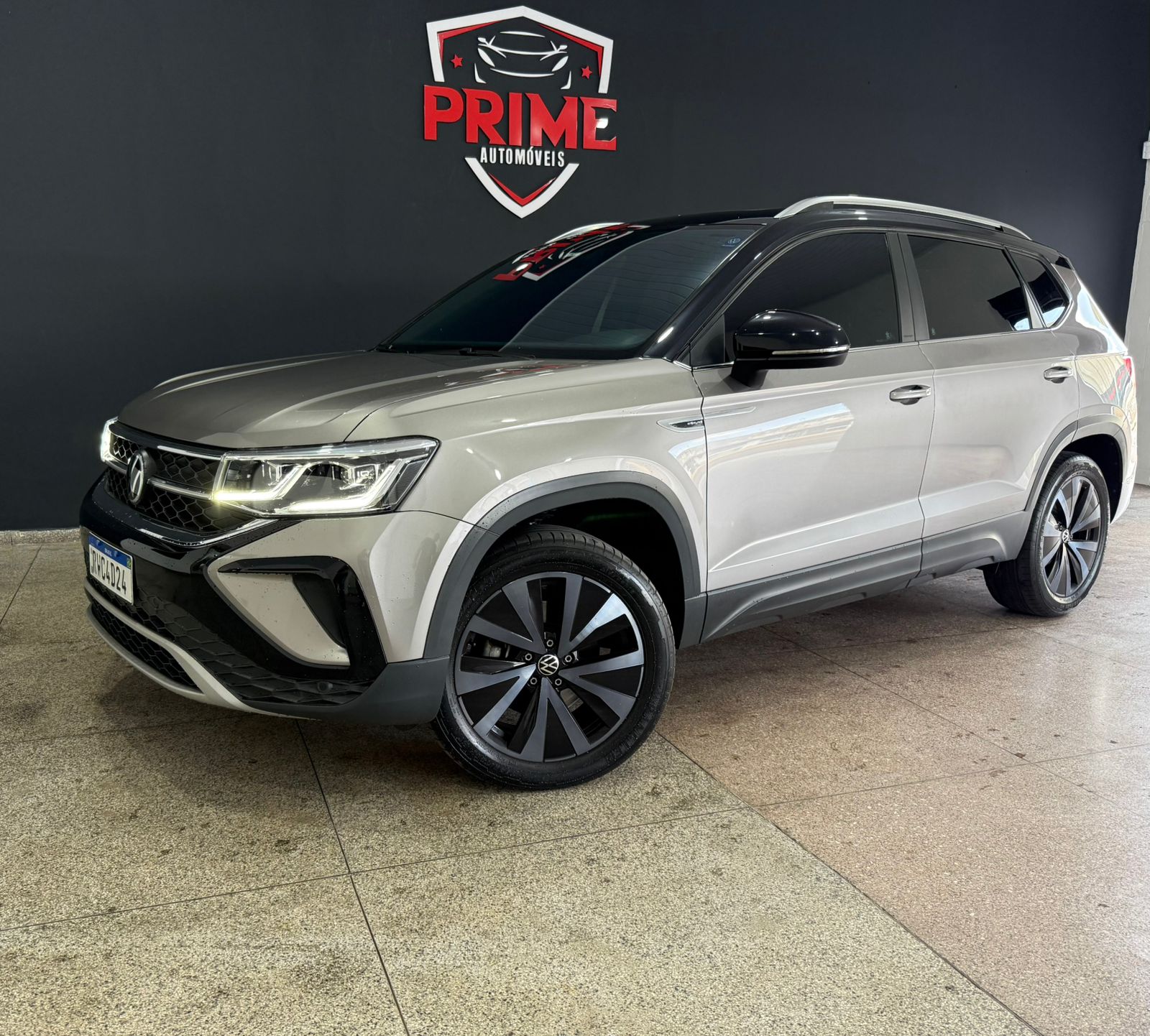 VOLKSWAGEN Taos Launch Edition 1.4 16v TSi 2022 - miniatura 2