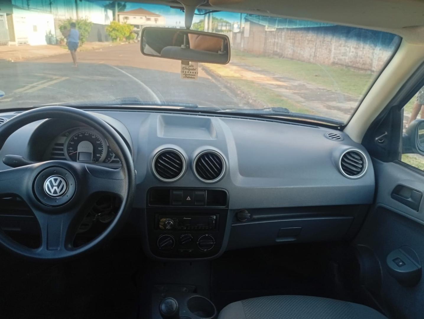 VOLKSWAGEN Gol 1.0 4p. 2009 - miniatura 6