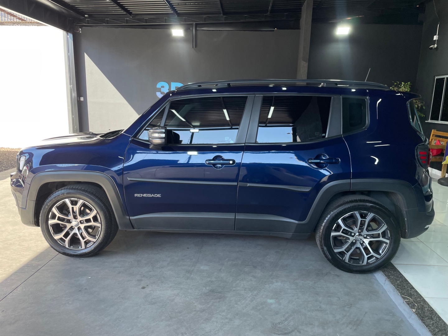 JEEP Renegade Longitude 1.3 16v T270 2023 - miniatura 10