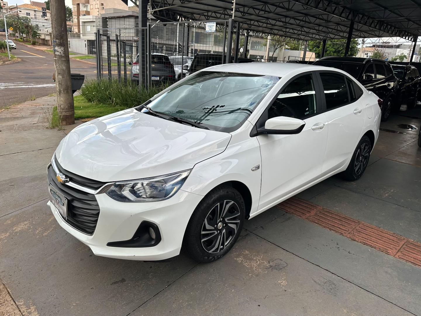 CHEVROLET Onix Sedan Plus LT 1.0T 12v 2024 - miniatura 2
