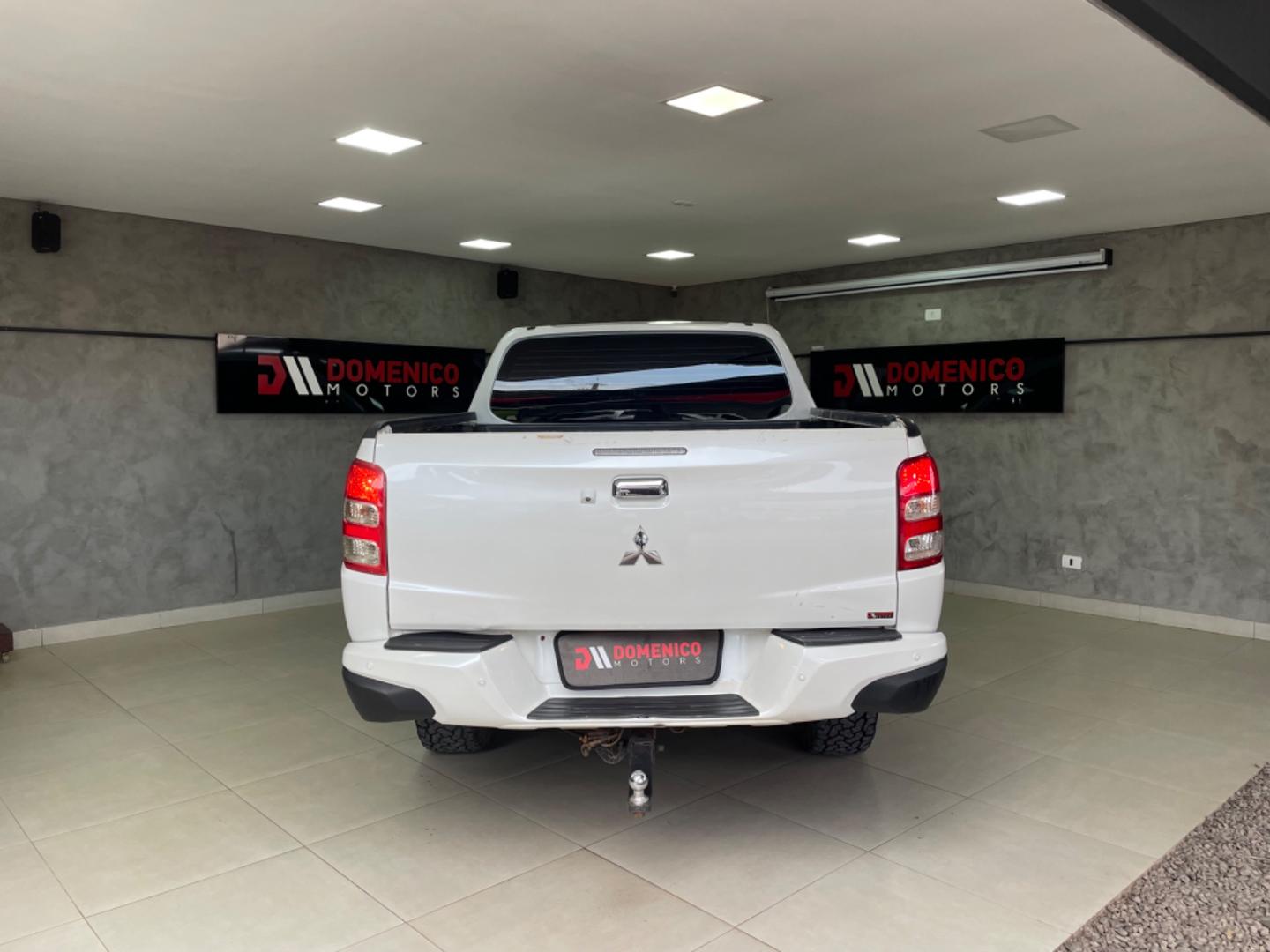 MITSUBISHI L200 Triton Sport HPE-S 2.4TDi 16v 4X4 C.D. 2019 - miniatura 9