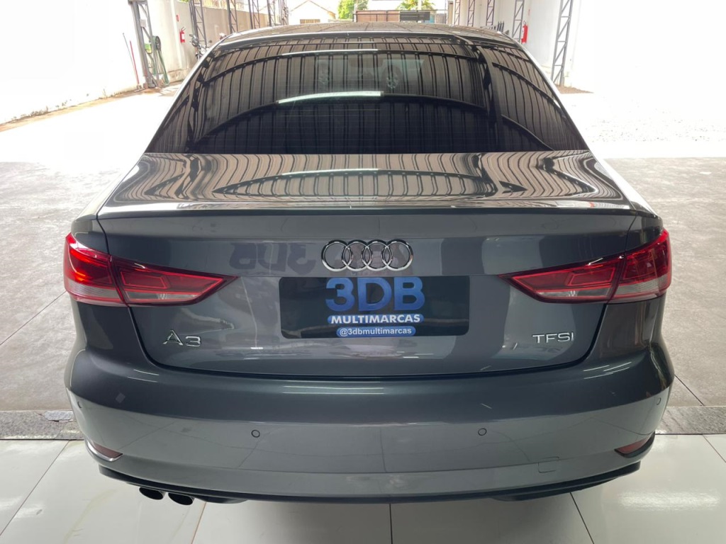 AUDI A3 Sedan Ambiente 1.4 TFSi 16v 2018 - miniatura 5