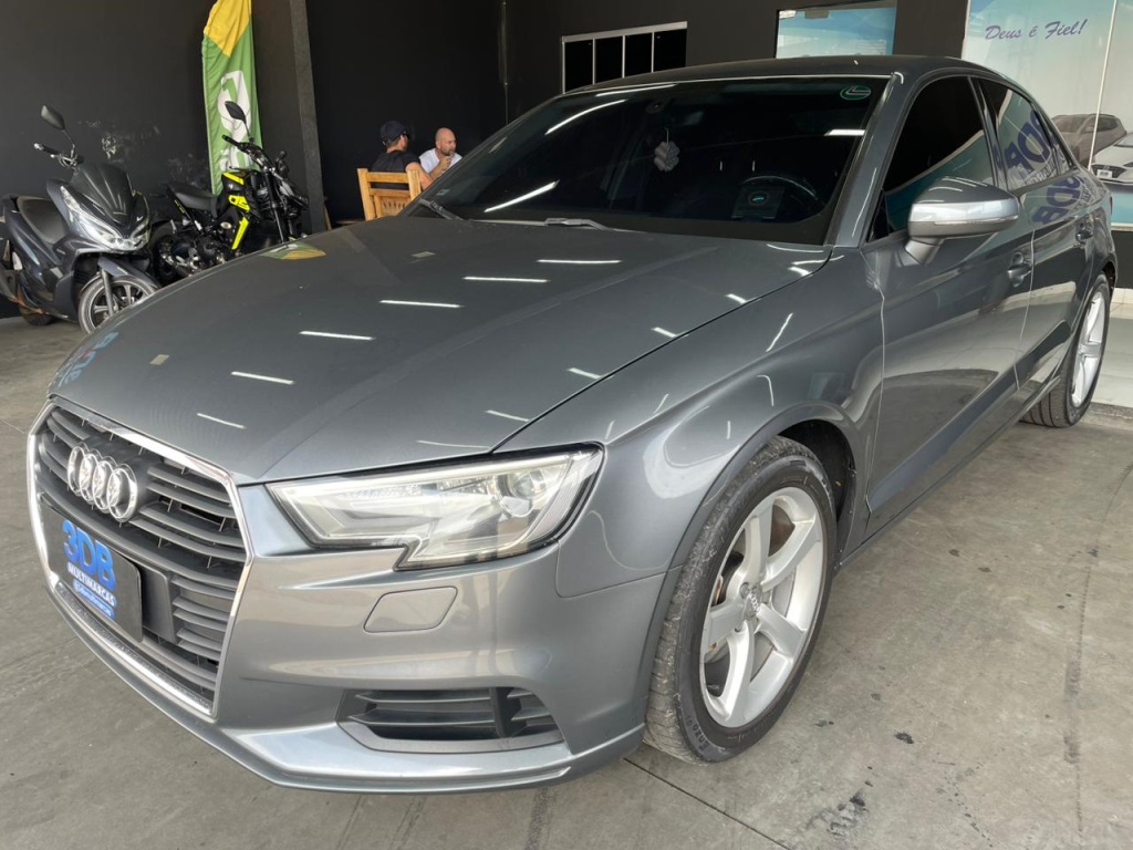 AUDI A3 Sedan Ambiente 1.4 TFSi 16v 2018