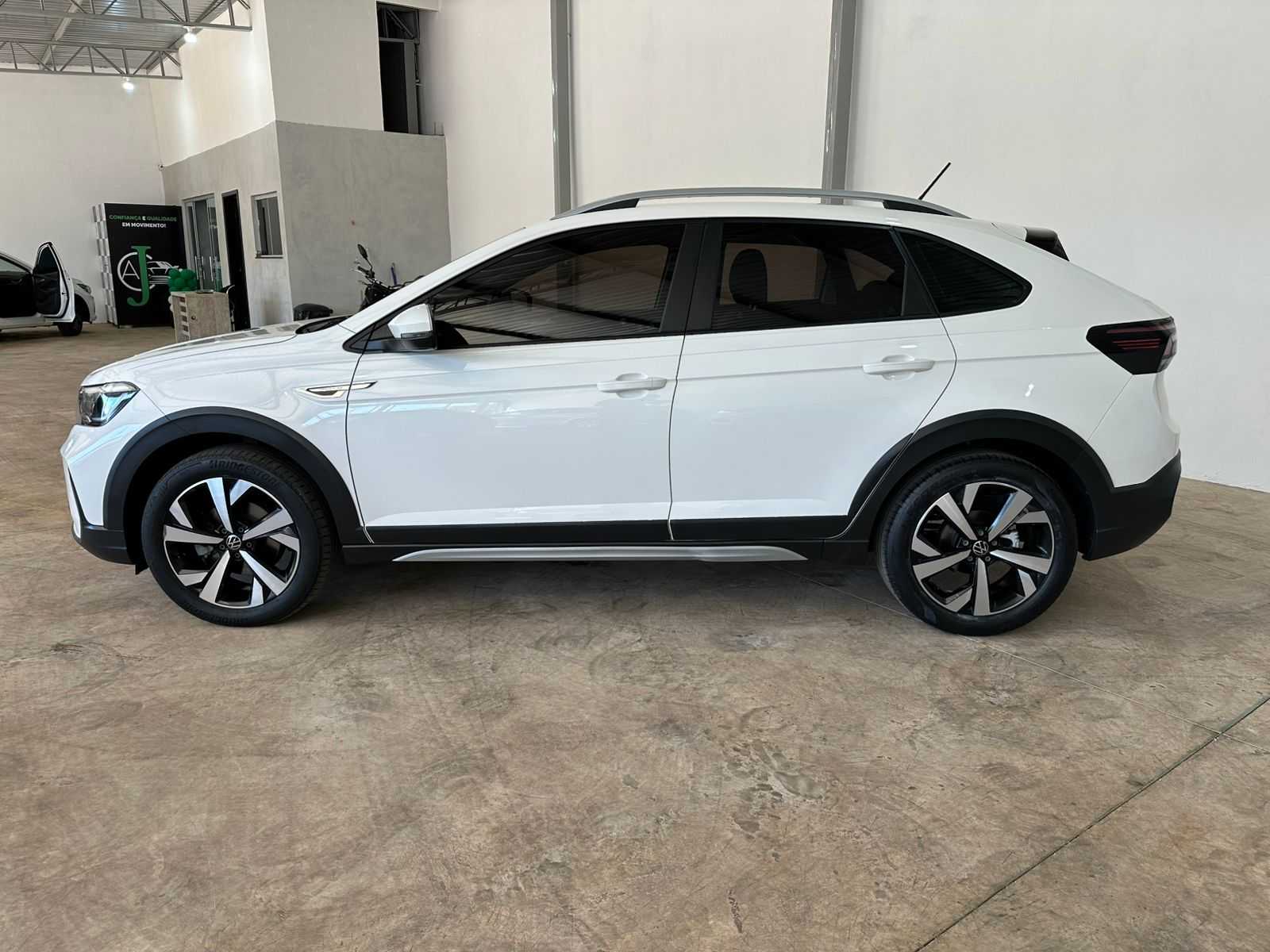 VOLKSWAGEN Nivus Highline 1.0 12v TSi 2022 - miniatura 6