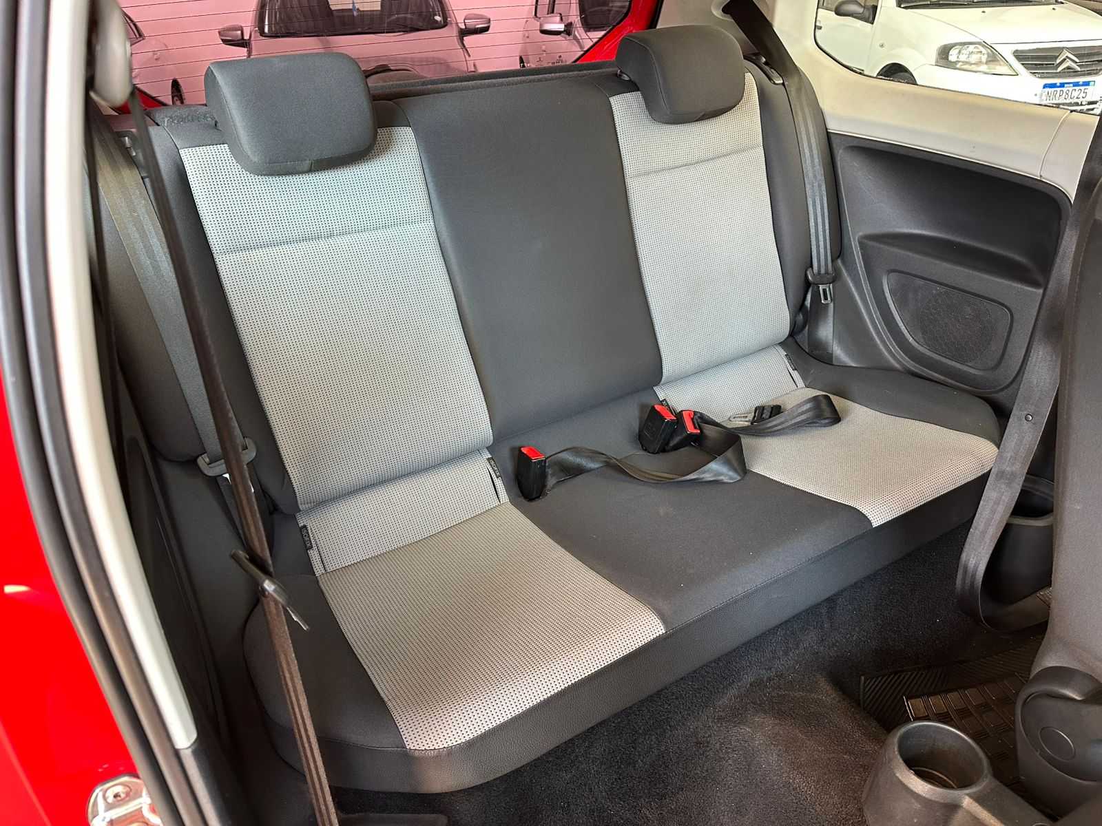 VOLKSWAGEN Up Take 1.0 12v 2p. 2015 - miniatura 10