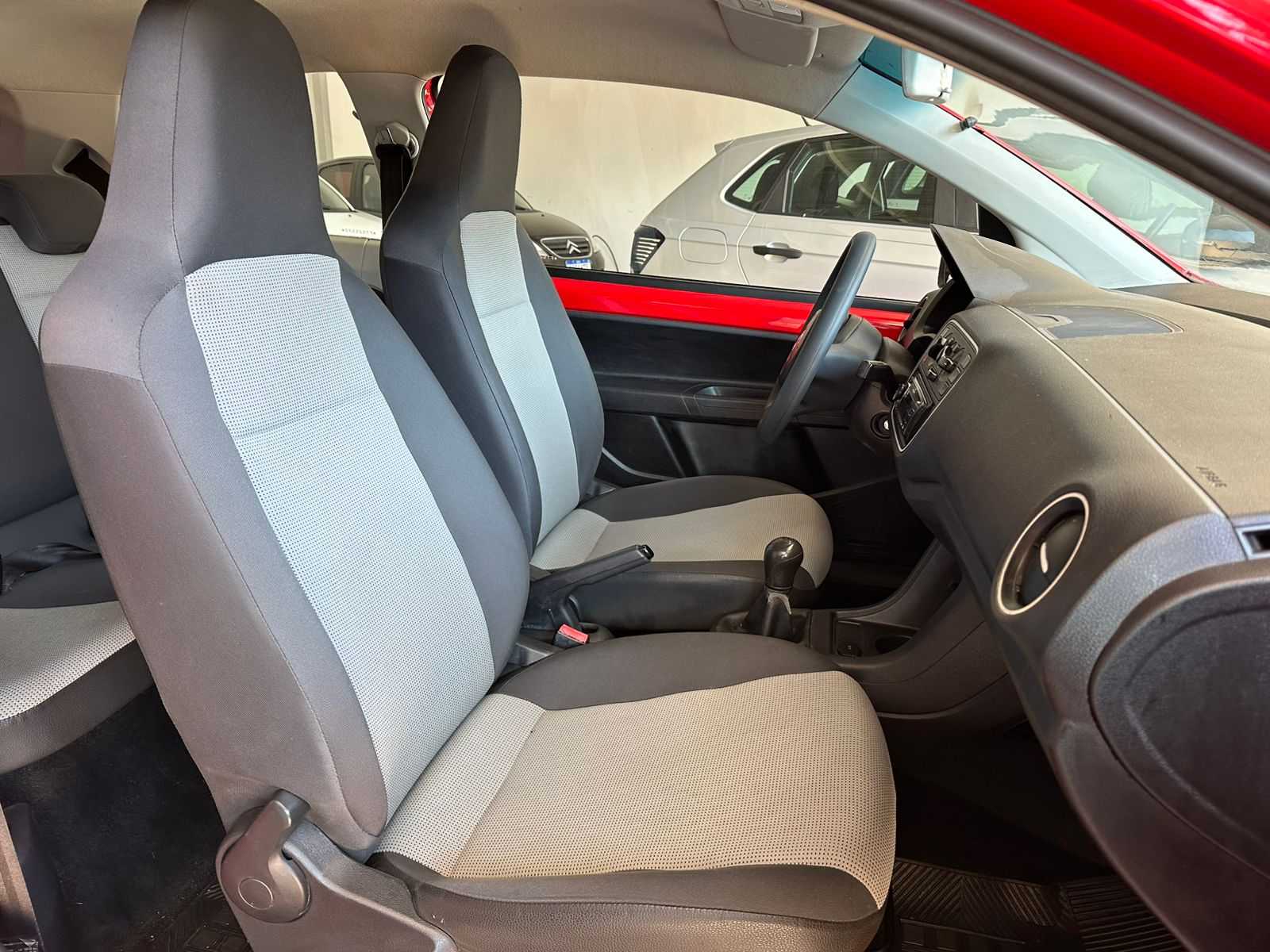 VOLKSWAGEN Up Take 1.0 12v 2p. 2015 - miniatura 9