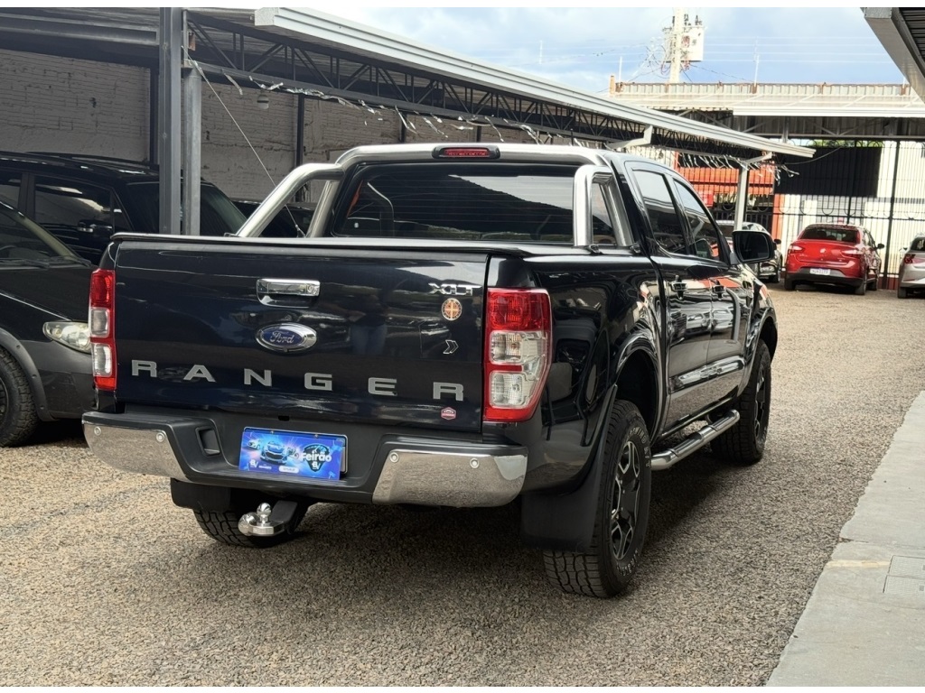 FORD Ranger XLT 2.5 16v C.D. 2017 - miniatura 4