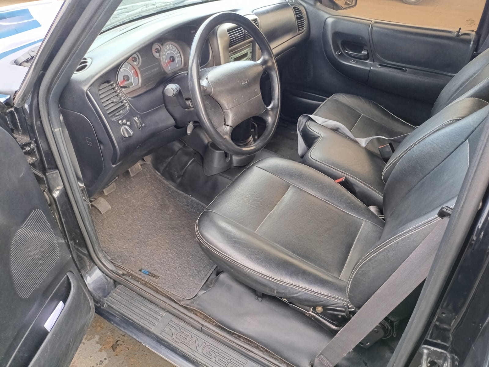 FORD Ranger XLS 2.3 16v C.S. 2011 - miniatura 7