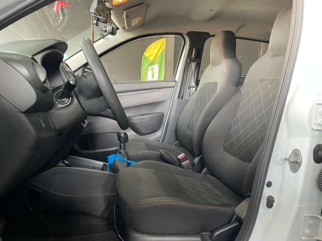 RENAULT Kwid Zen 1.0 12v 2024 - miniatura 4