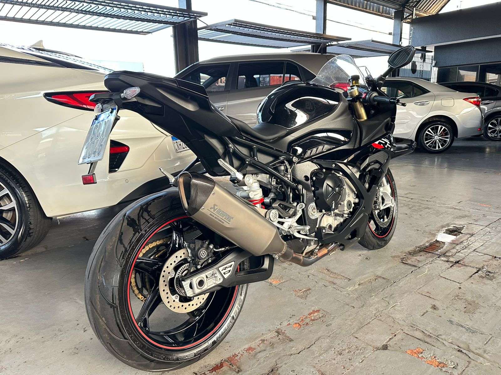 BMW S 1000 RR 2024 - miniatura 5