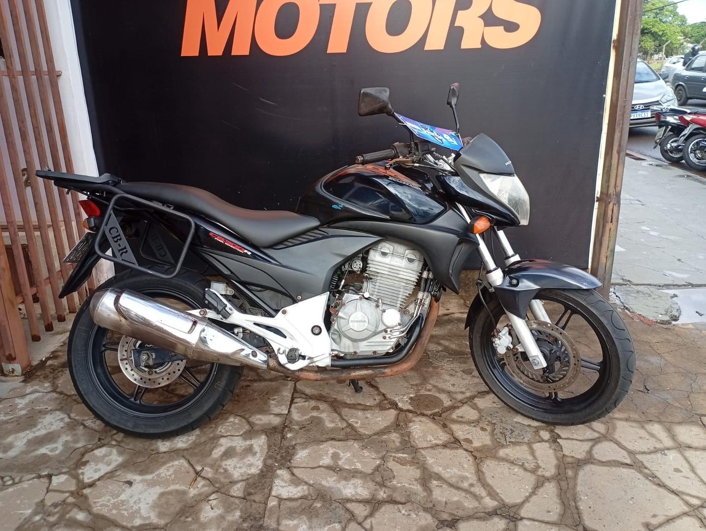 HONDA CB 300R 2012