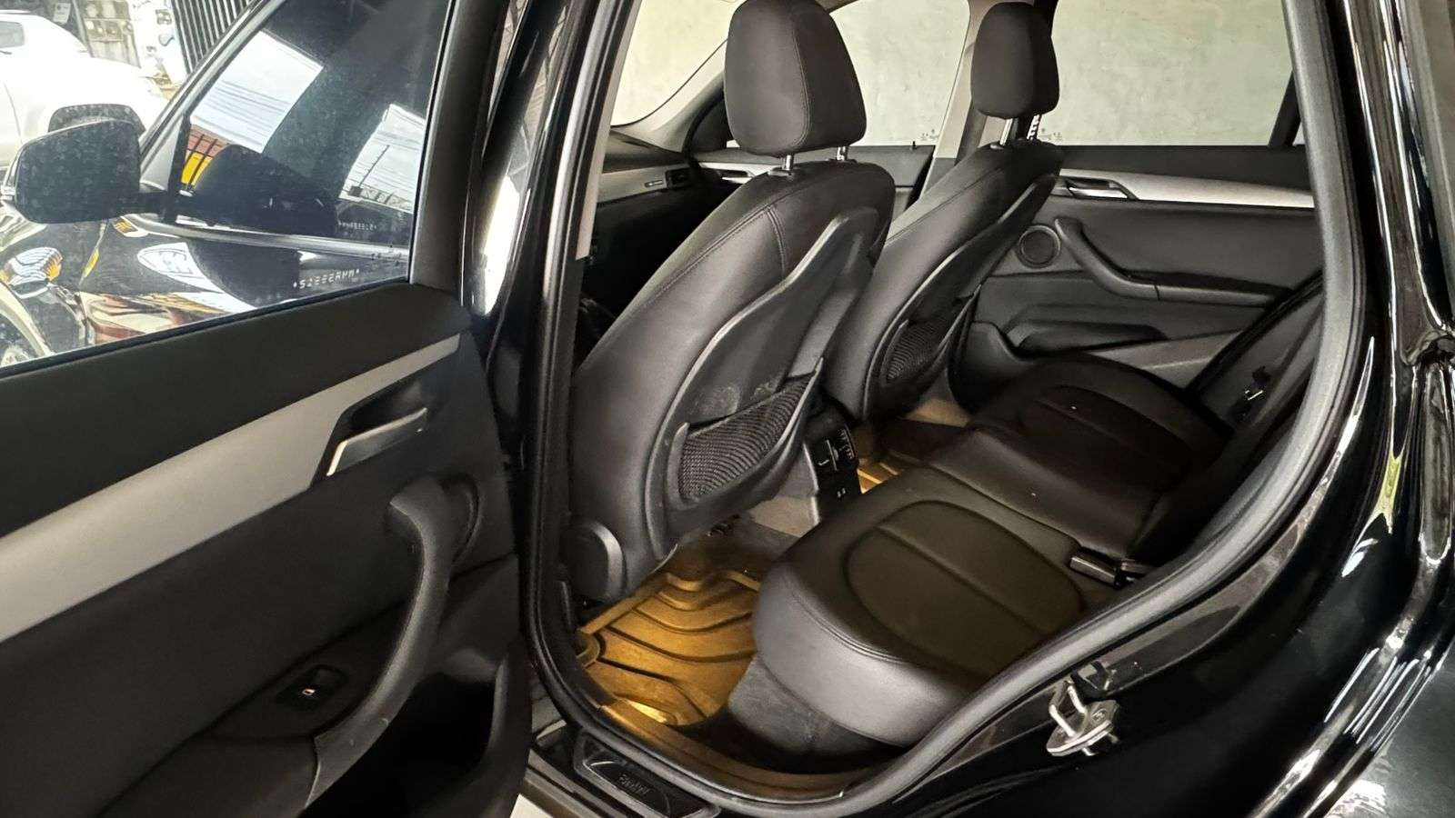 BMW X1 sDrive20i M Sport 2.0T 16v 2021 - miniatura 9
