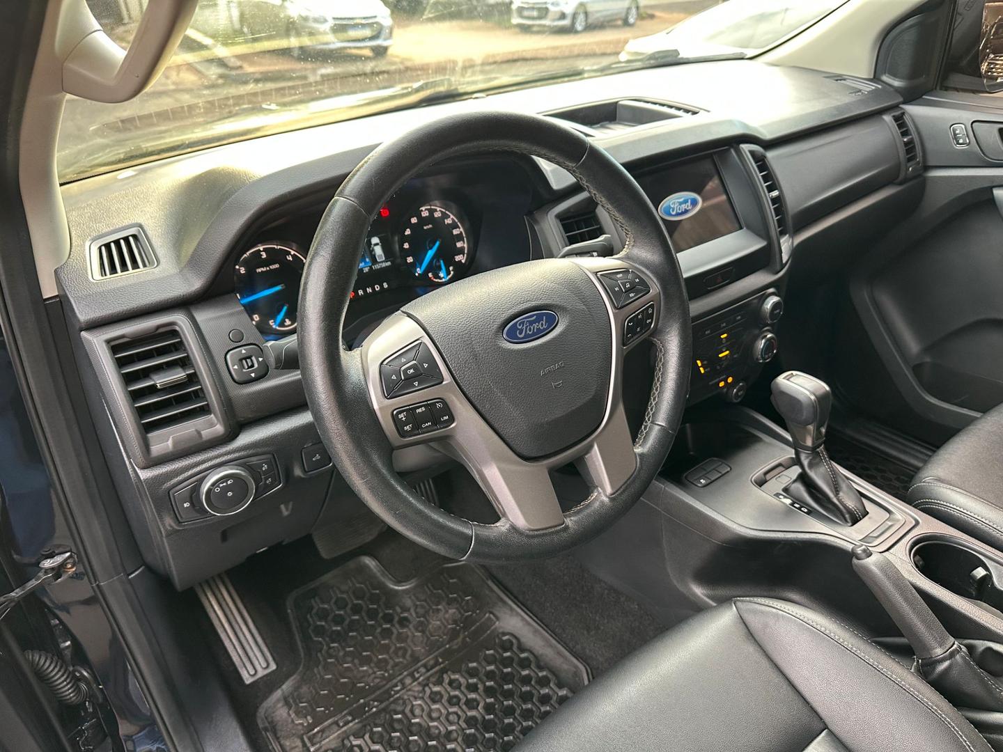 FORD Ranger Black 2.2TDCi 16v C.D. 2023 - miniatura 8