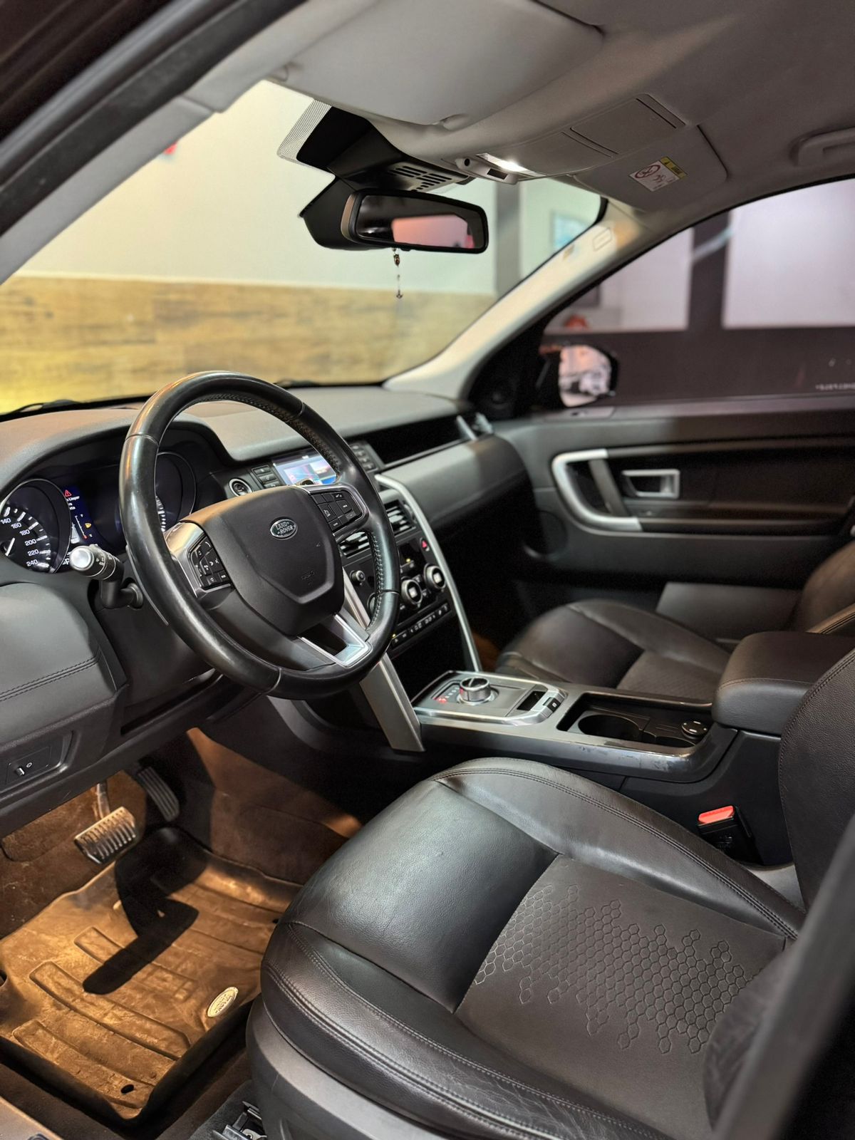LAND ROVER Discovery Sport SE 2.0T 16v Si4 2016 - miniatura 9