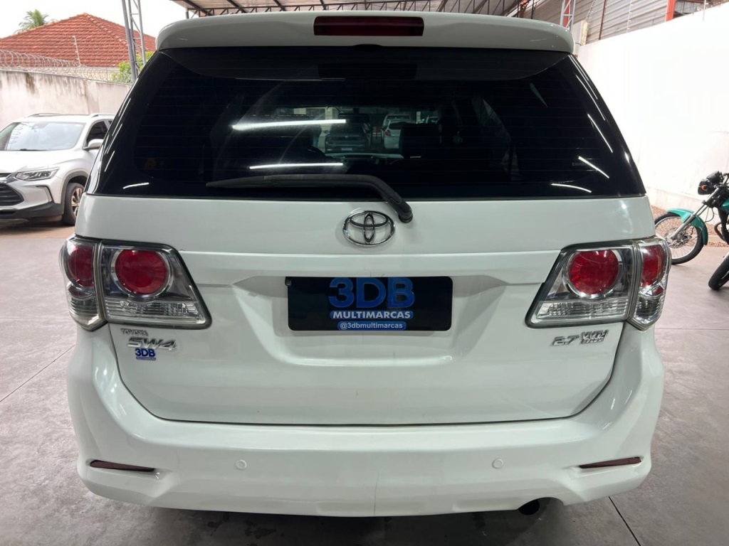 TOYOTA Hilux SW4 SR 2.7 16v 2014 - miniatura 5