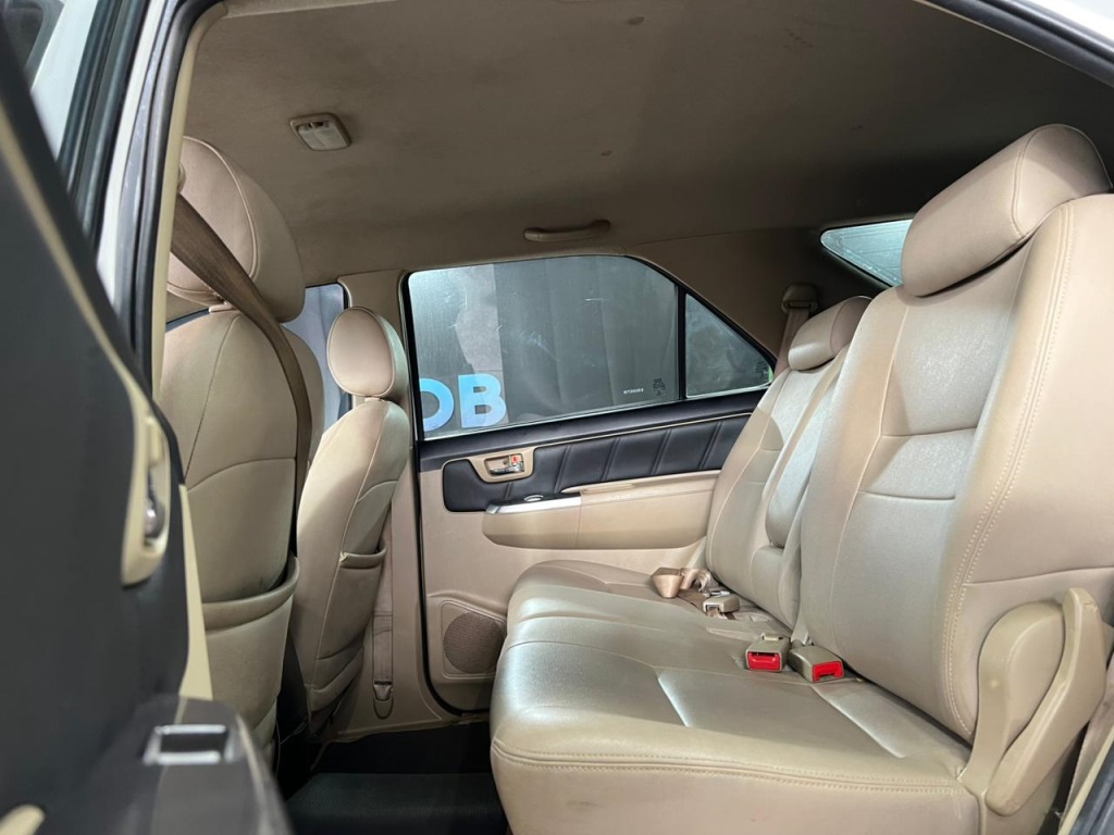 TOYOTA Hilux SW4 SR 2.7 16v 2014 - miniatura 10