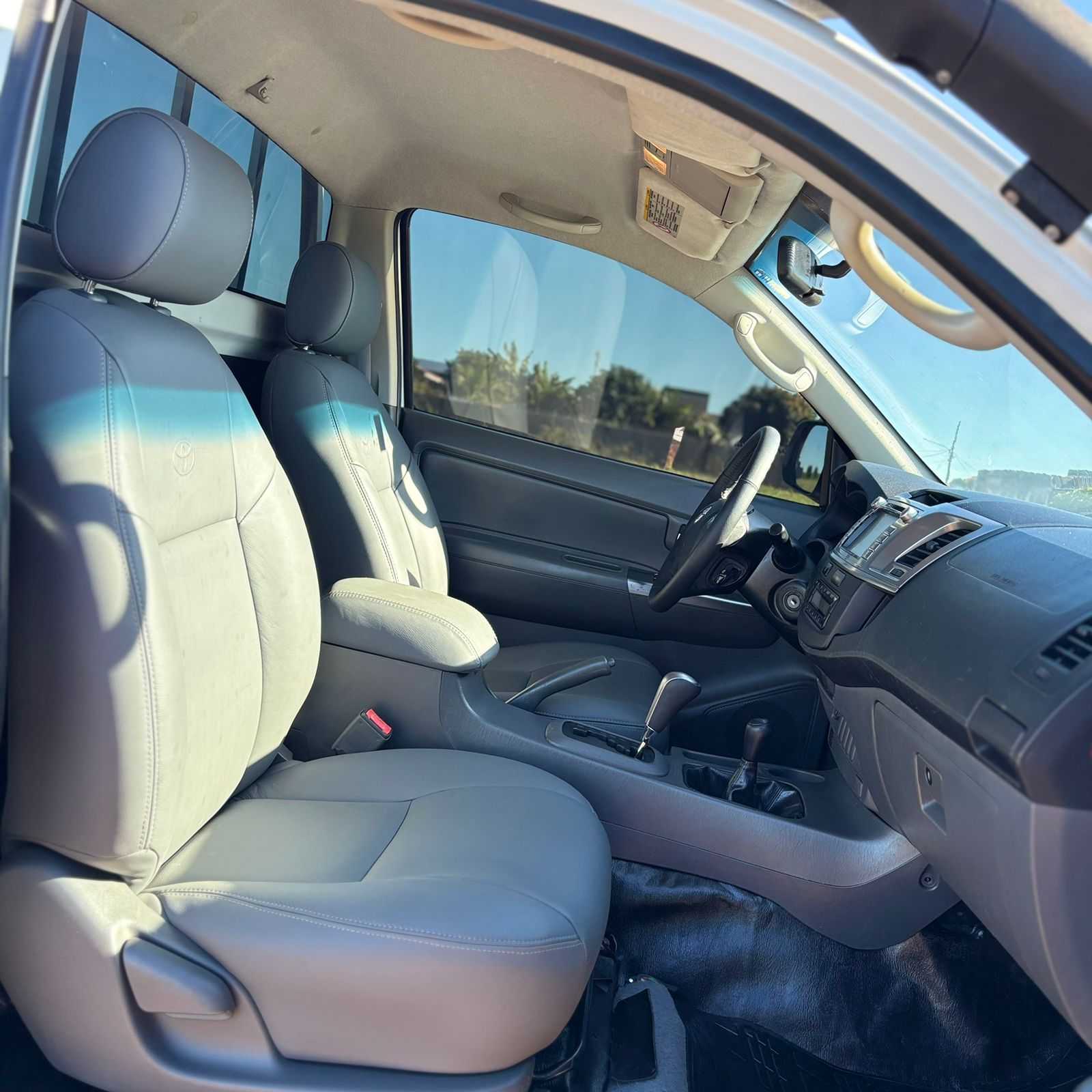 TOYOTA Hilux D4-D 3.0TDi 16v 4X4 C.S. 2014 - miniatura 8
