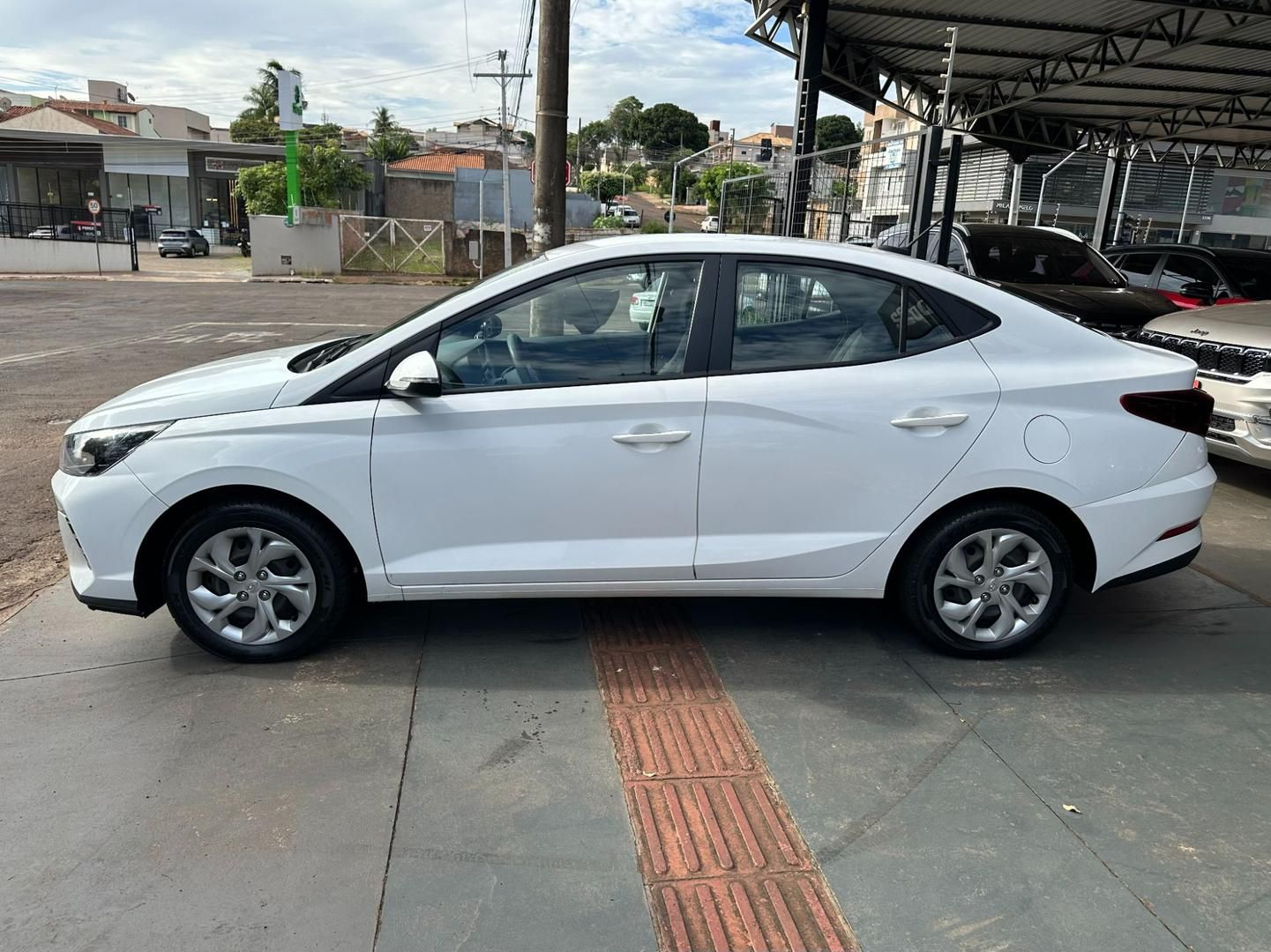HYUNDAI HB20S Comfort 1.0 12v 2024 - miniatura 3