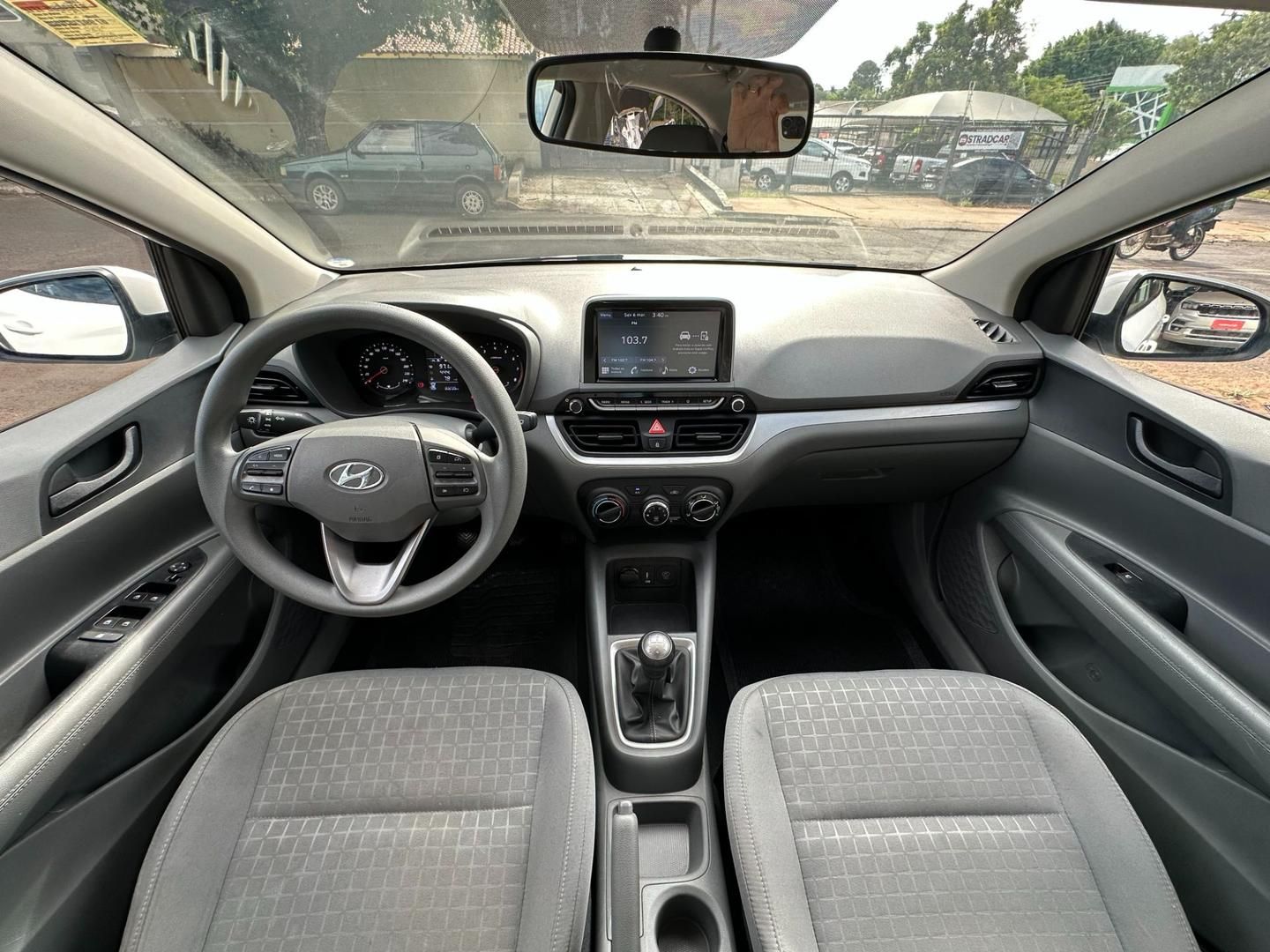 HYUNDAI HB20S Comfort 1.0 12v 2024 - miniatura 11