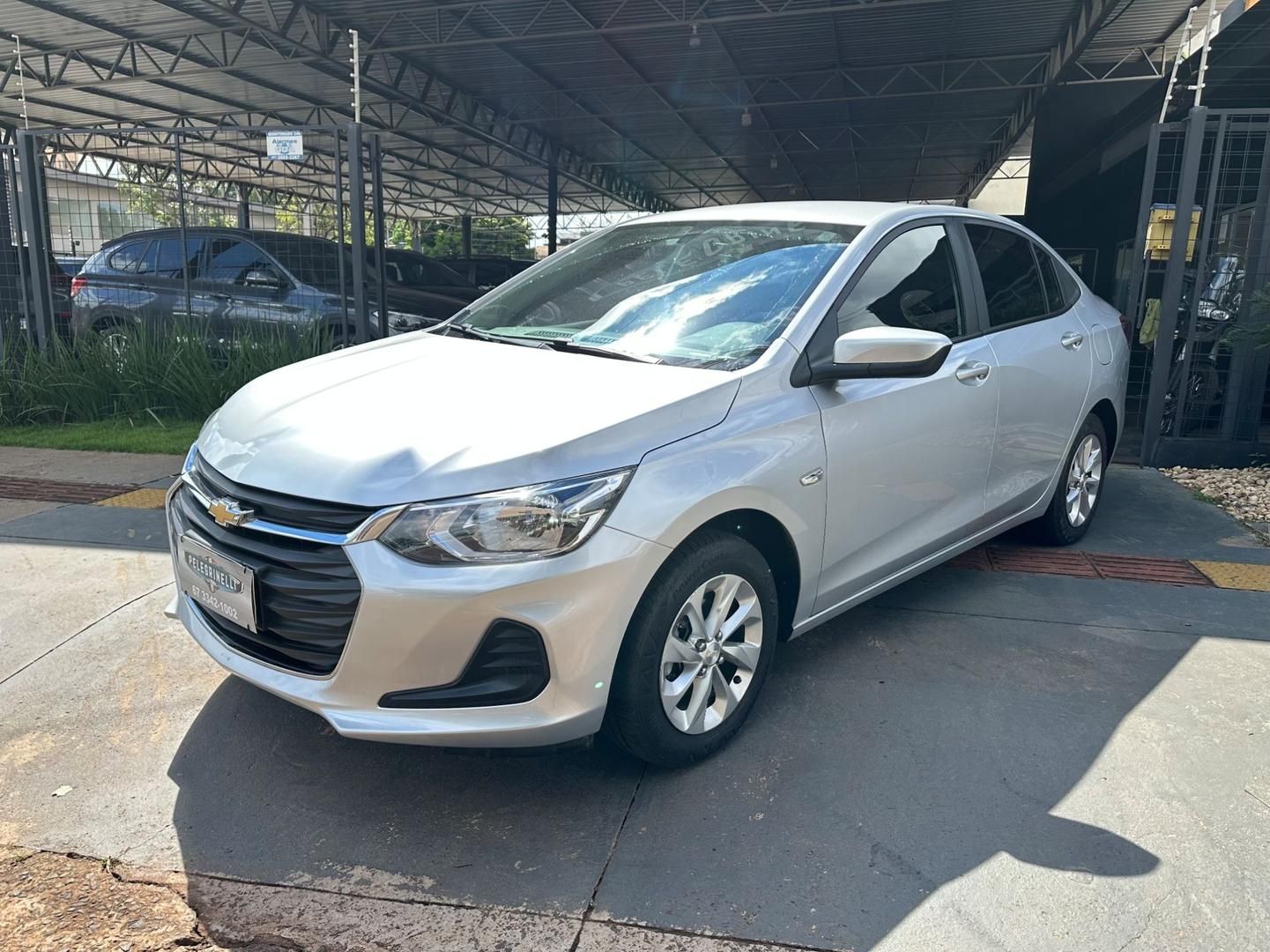 CHEVROLET Onix Sedan Plus LT 1.0T 12v 2023 - miniatura 2