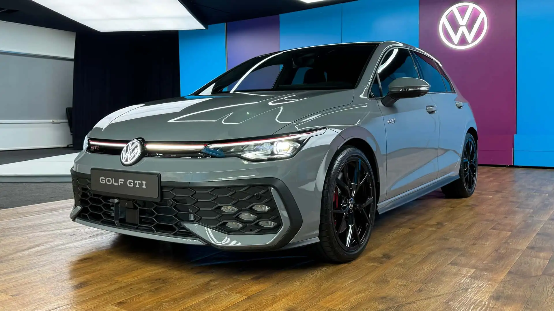Novo Volkswagen Golf GTI